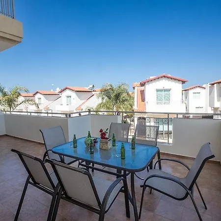 Apt Pernera Enas - Lovely 2 Bedroom Pernera Apt - Communal Pool - Close To Amenities * Protaras